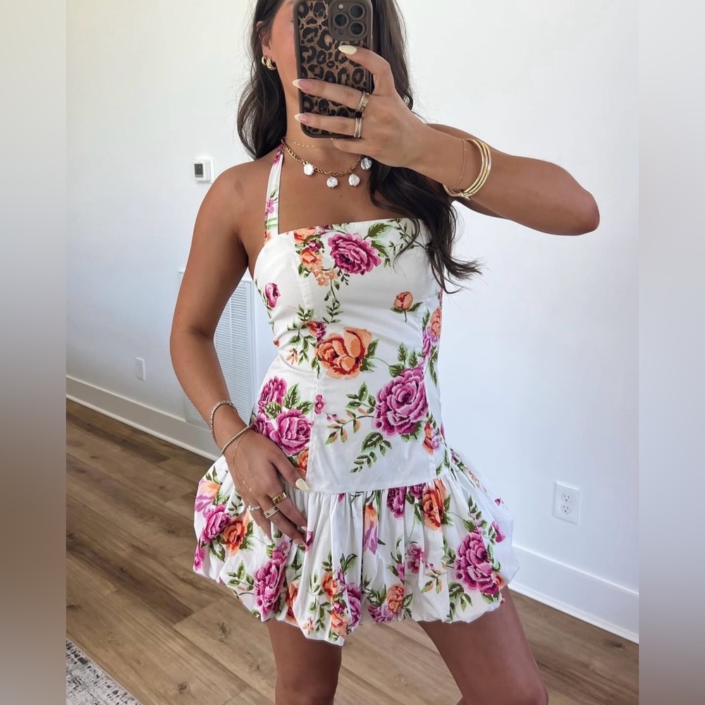 Floral Halter Dress / Boutique.